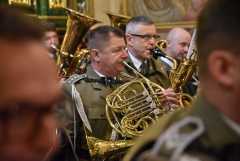 2025.11.11-Msza-w-intencji-ojczyzny-w-kosciele-Bernardynow-13