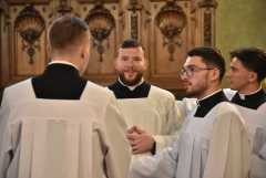 2025.11.11-Msza-w-intencji-ojczyzny-w-kosciele-Bernardynow-2