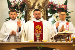2024.05.23 Msza prymicyjna neoprezbiterów w WSD w Rzeszowie