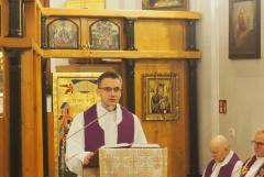 2025.11.02-Msza-i-procesja-na-starym-cmentarzu.-12