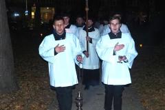 2025.11.02-Msza-i-procesja-na-starym-cmentarzu.-25