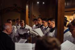 2026.03.25-Akatyst-ku-czci-Bogarodzicy-w-Kosciele-sw.-Rocha-14