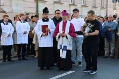2026.10.04-Procesja-rozancowa-ulicami-Rzeszowa-11