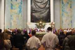 2026.02.18-Sroda-Popielcowa-w-Katedrze-32