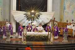 2026.02.18-Sroda-Popielcowa-w-Katedrze-34