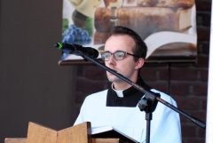2024.05.30 EUCHARYSTIA Z PROCESJĄ W UROCZYSTOŚĆ NAJŚWIĘTSZEGO CIAŁA I KRWI CHRYSTUSA