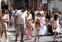 2024.05.30 EUCHARYSTIA Z PROCESJĄ W UROCZYSTOŚĆ NAJŚWIĘTSZEGO CIAŁA I KRWI CHRYSTUSA