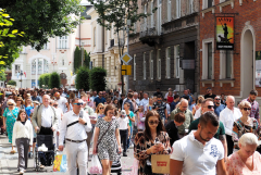2024.05.30 EUCHARYSTIA Z PROCESJĄ W UROCZYSTOŚĆ NAJŚWIĘTSZEGO CIAŁA I KRWI CHRYSTUSA