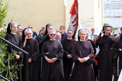 2024.05.30 EUCHARYSTIA Z PROCESJĄ W UROCZYSTOŚĆ NAJŚWIĘTSZEGO CIAŁA I KRWI CHRYSTUSA